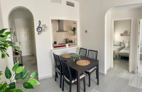 Bormujos Apartamento | Apartamento Liru Bormujos 3, a 5 minutos de Sevilla