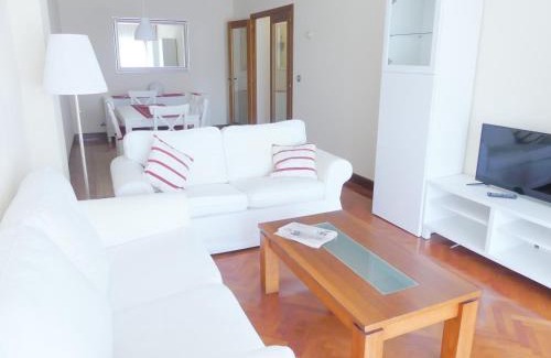 Mendebaldea Apartamento | Apartamento luminoso, funcional y amplio en zona hospitalaria