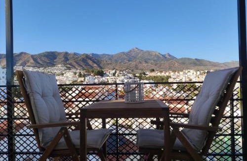 Nerja Apartamento | Apartamento Lunamar Nerja Seaviews & Communal Pool
