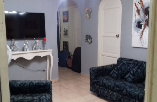 Old Havana Hotel | Apartamento Mayrenis y Mainoldy