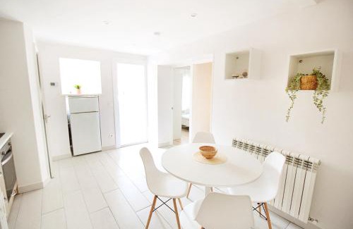 Abena Apartamento | Apartamento moderno al pie de los Pirineos