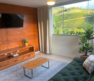 Santa Teresa Apartamento | Apartamento novinho e aconchegante em Santa Teresa-ES, próximo da rua de lazer e parque de exposições