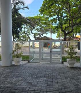 Centro Apartamento | Apartamento pé na areia inteiro-4 quartos 3 cama casal ,4 camas solteiro-3 salas cozinha