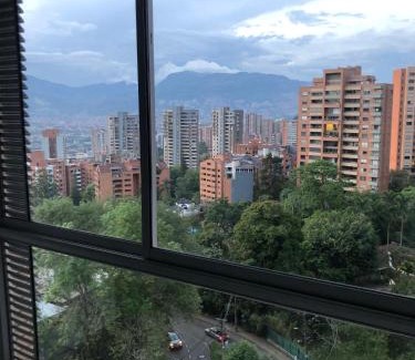El Tesoro Apartamento | Apartamento Panoramico en Poblado, Medellin