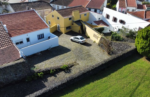 Angra do Heroismo Apartamento | Apartamento do Becco - Sobre o Centro Histórico e Oceano