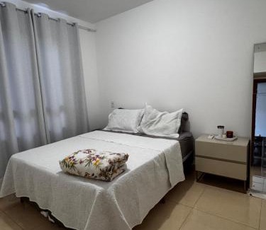 Bandeirantes Apartamento | Apartamento Resid Azaléias