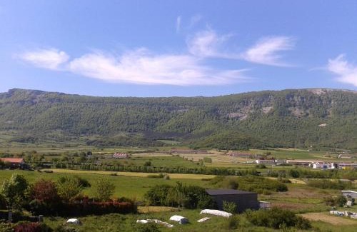 Echarri-Aranaz Apartamento | Apartamento Rural Arluzepe