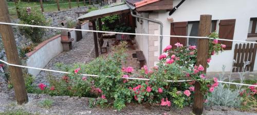 Penamellera Alta Apartamento | Apartamento Rural Rubó