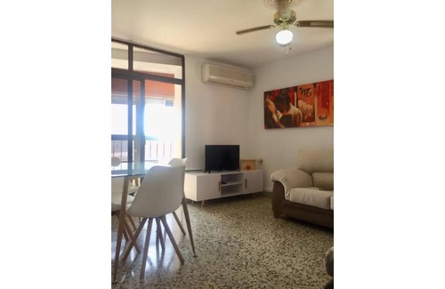 Almeria Apartamento | Apartamento ubicado en el centro, a 10 minutos de la playa y del casco histórico