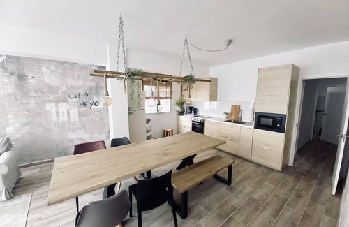 Fuengirola City Centre Apartamento | Super y elegante Fuengirola, Plaza de Chinorros!