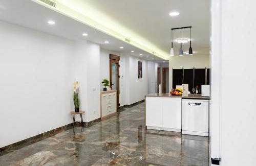 Benicalap Apartamento | Apartamento Turistico Lux Center
