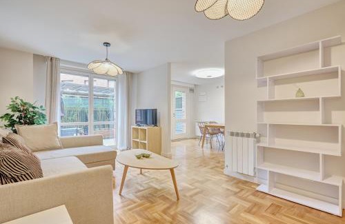 Ermitagana Apartamento | Apartamento Yamaguchi Terrace by Clabao