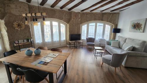 Zaragoza Old Town Apartamento | Apartamentos Almada - calle Alfonso - Plaza SAS