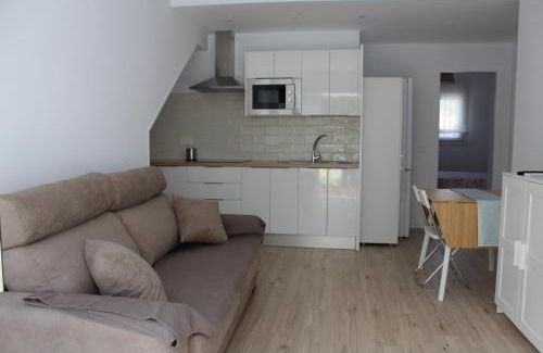 Playas del Palo Apartamento | Apartamentos Angelita Plaza Beach