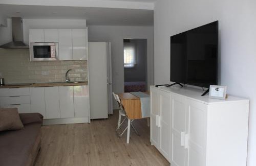 Playas del Palo Apartamento | Apartamentos Angelita Plaza Beach