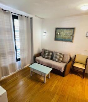 Torremolinos Apartamento | Apartamentos Bajondillo Beach Cozy Inns