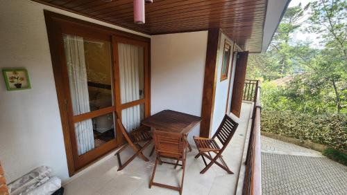 Vila Inglesa Apartamento | Apartamentos Centrinho Capivari - Recanto Boticário