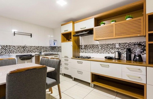 Vicente Pires Apartamento | Apartamentos Com Suite ,Wi-Fi 500MB , Estacionamento, Elevador, Cozinha Completa , Jr Catito