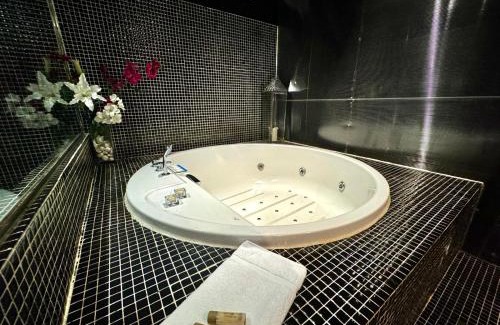 Centro Apartamento | Apartamentos con jacuzzi Feel & Season