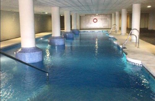 La Envia Apartamento | Apartamentos Deluxe Roquetas de Mar con Golf y Piscina Climatizada, Parking privado