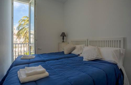 Old Town Apartamento | Apartamentos El Capitan Veneno by Cadiz4Rentals