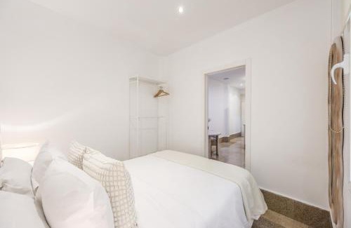 Las Acacias Apartamento | Apartamentos Embajadores II