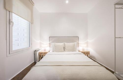 Las Acacias Apartamento | Apartamentos Embajadores II