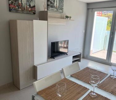 Malpica de Bergantinos Apartamento | Apartamentos en la playa