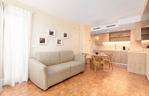 Ciutat de les Arts i les Ciencies Apartamento | APARTAMENTOS LAS CIENCIAS J. WIFI + PARKING + AIRE ACONDICIONADO