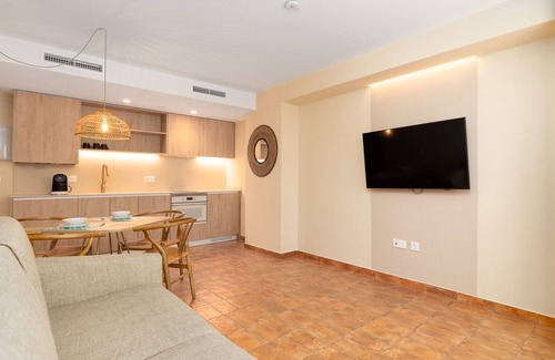 Ciutat de les Arts i les Ciencies Apartamento | APARTAMENTOS LAS CIENCIAS 1ºK. WIFI + AIRE ACONDICIONADO + PK