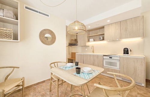 Ciutat de les Arts i les Ciencies Apartamento | APARTAMENTOS LAS CIENCIAS X. WIFI + AIRE ACONDICIONADO