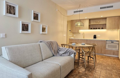 Ciutat de les Arts i les Ciencies Apartamento | APARTAMENTOS LAS CIENCIAS O. Wi-Fi + Parking + Aire Acondicionado