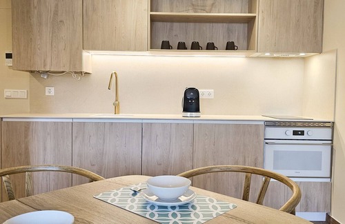 Ciutat de les Arts i les Ciencies Apartamento | APARTAMENTOS LAS CIENCIAS O. Wi-Fi + Parking + Aire Acondicionado