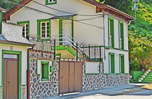 Luarca Apartamento | Apartamentos La Capitana