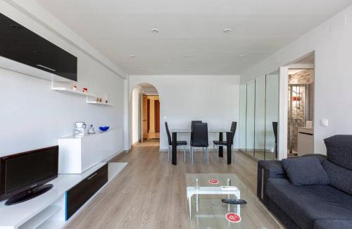 El Pilar Apartamento | Apartamentos La Vaguada Suites