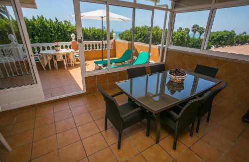 Playas del Palo Apartamento | Apartamentos Maria