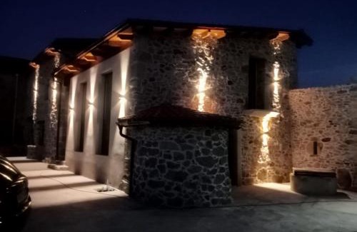 Sober Apartamento | Apartamentos Muralla Sacra