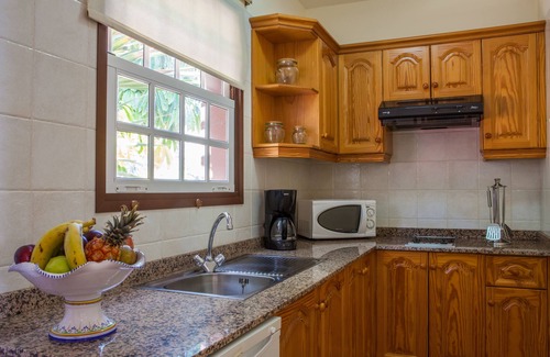 Brena Baja Apartamento | Apartamentos Oasis San Antonio