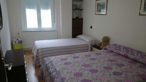 Oeste Apartamento | Apartamentos Salamanca Puerta Zamora, Centro, Wifi con salón y 2 dormitorios, Parking