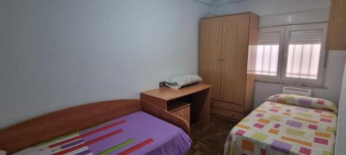 Oeste Apartamento | Apartamentos Salamanca Plaza Del Oeste 4 dormitorios, 2 baños , Parking