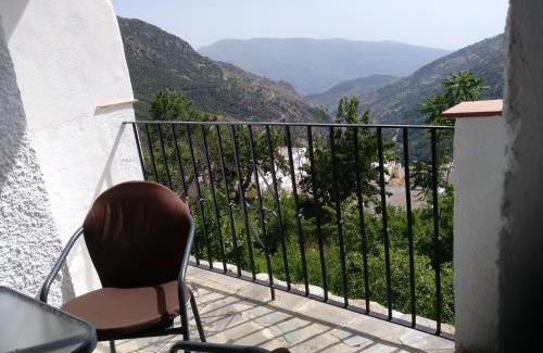 Bubion Apartamento | Apartamentos Turísticos Rural Los Tinaos