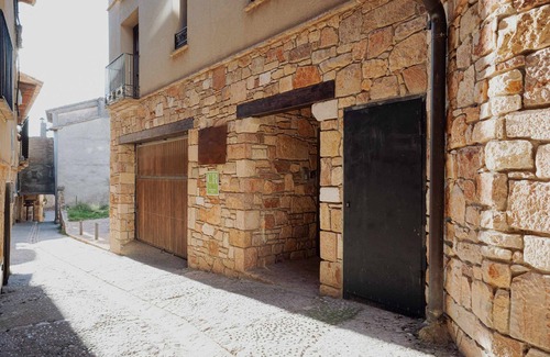 Alquezar Apartamento | Apartamentos Villacantal ,Aventura Naturaleza Somontano