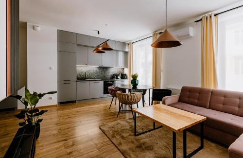 Srodmiescie Apartamento | APARTAMENTY ARTE LUBLIN Rezydencja Ogród Saski 32 - faktura VAT