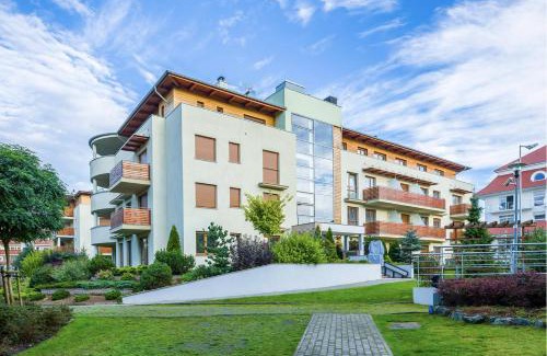 Ustka Apartamento | Apartamenty Bałtyckie - Wczasowa - osiedle zamknięte, winda, miejsce parkingowe
