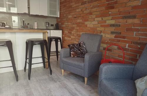 Piotrkow Trybunalski Apartamento | Apartamenty Centrum z wanną dwuosobową