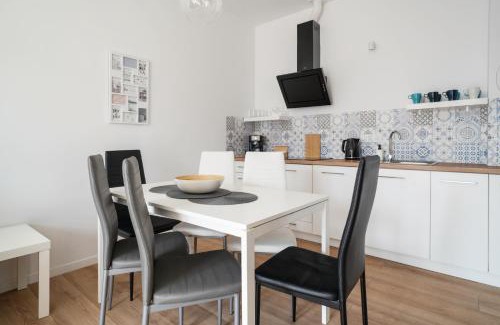 Kudowa Zdroj Apartamento | APARTAMENTY "LA VILLA" SUPERIOR II z dwoma sypialniami, balkonem, parkingiem, blisko centrum
