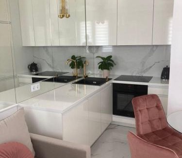 Brzezinka Apartamento | Apartamenty Parkowe B18