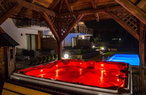 Krajno Pierwsze Apartamento | Apartamenty Pod Łysicą & SPA - przy stoku, basen, jacuzzi, sauna