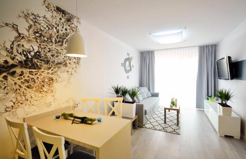 West Pomeranian Voivodeship Apartamento | Apartamenty REZULAK Solna B104 204 303