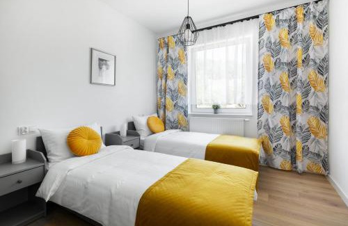 Kudowa Zdroj Apartamento | Apartamenty Wczasowa - z widokiem na góry, parkingiem, rowerownią